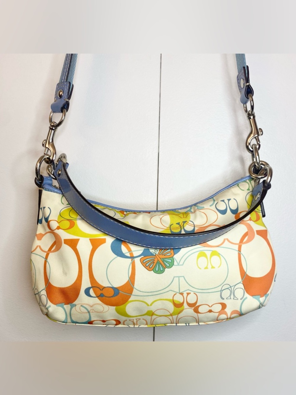 Coach Optic Butterfly Demi Baguette handbag EUC!😍 11" x 6"